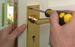 Father Son Locksmith Store River Grove, IL 708-297-9138 - emergency-locksmith-opening